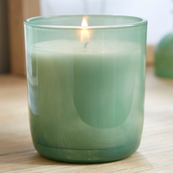 Carousel navigation image position 2 of 3