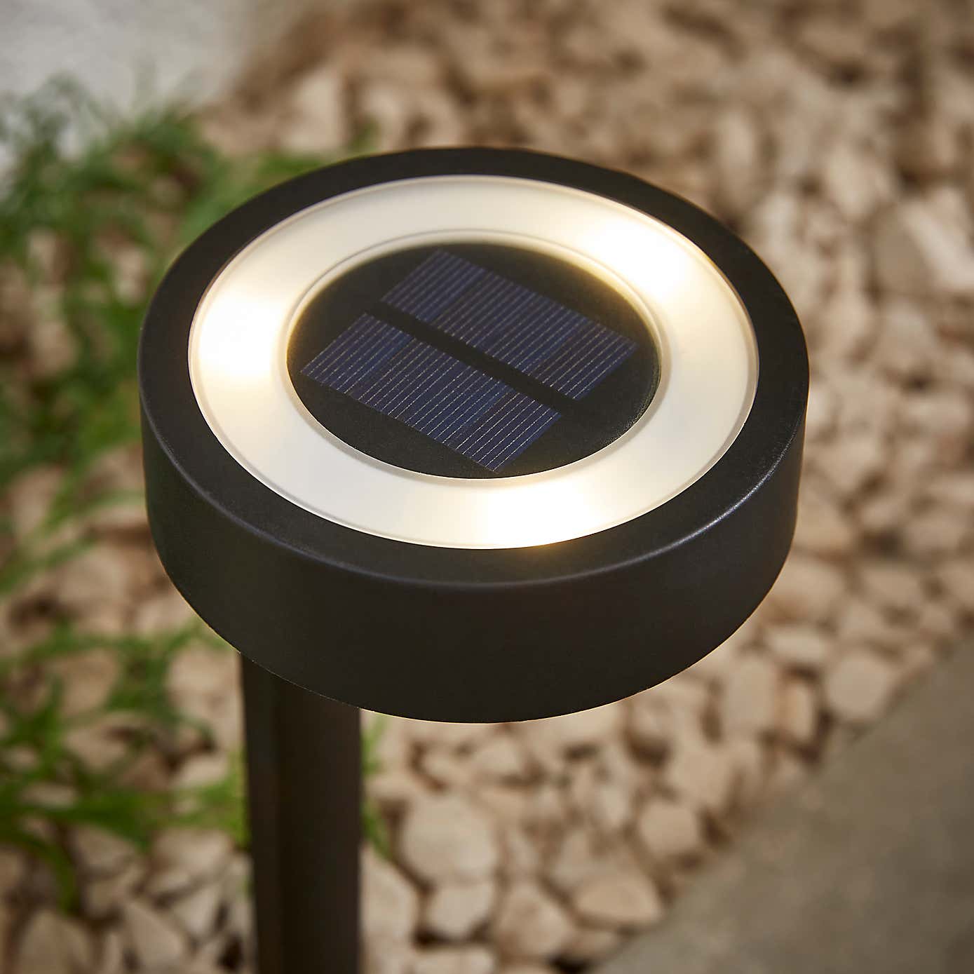 Carousel zoom image position 3 of 3