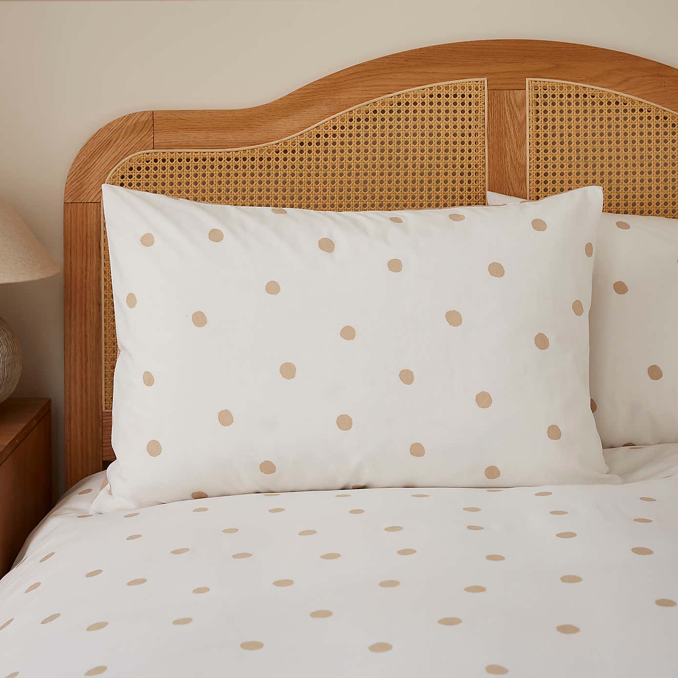 Carousel zoom image position 2 of 8