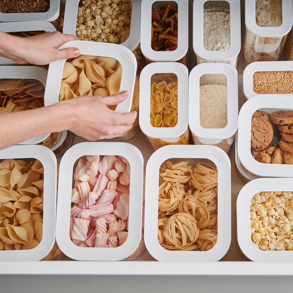 Carousel navigation image position 3 of 4