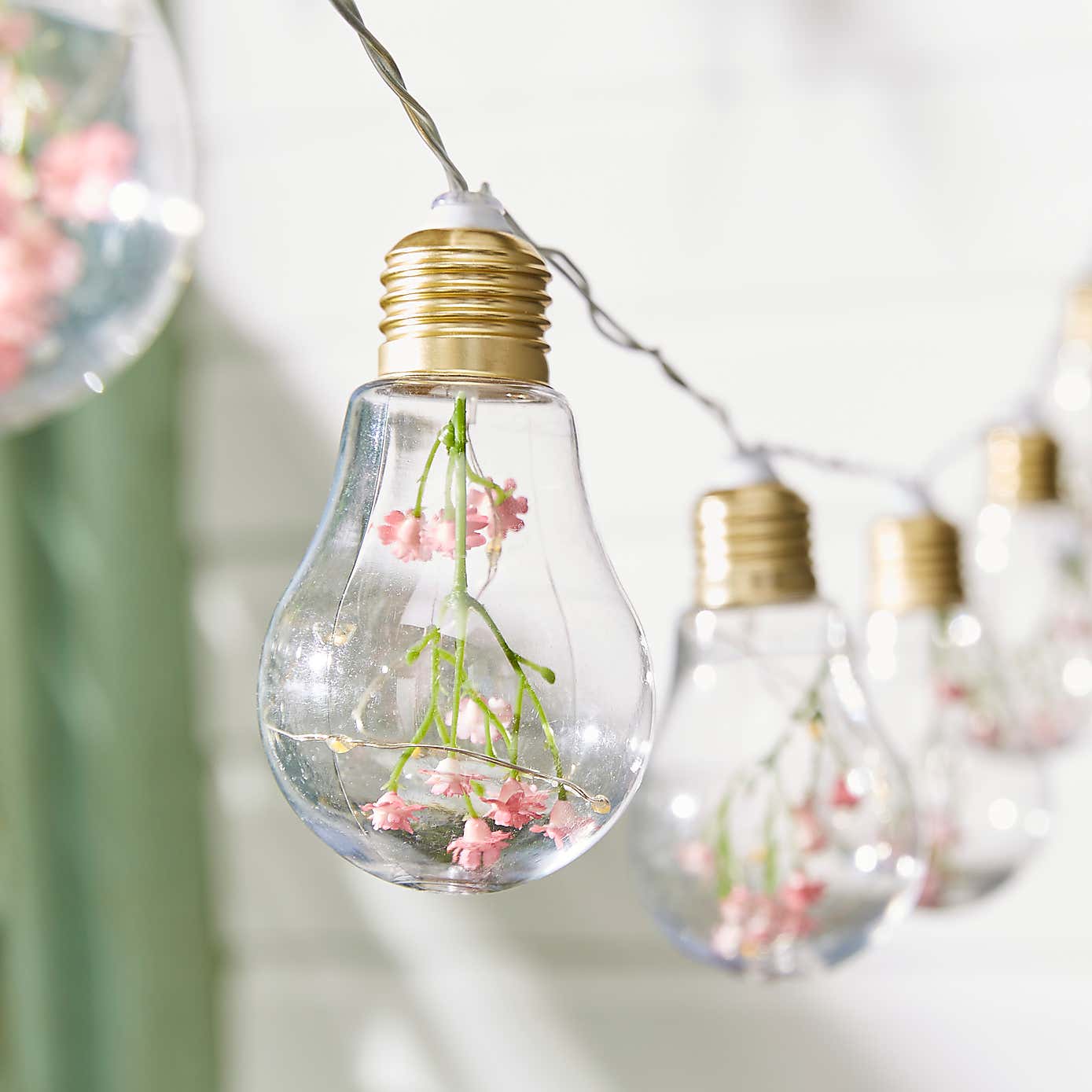 Carousel zoom image position 3 of 3