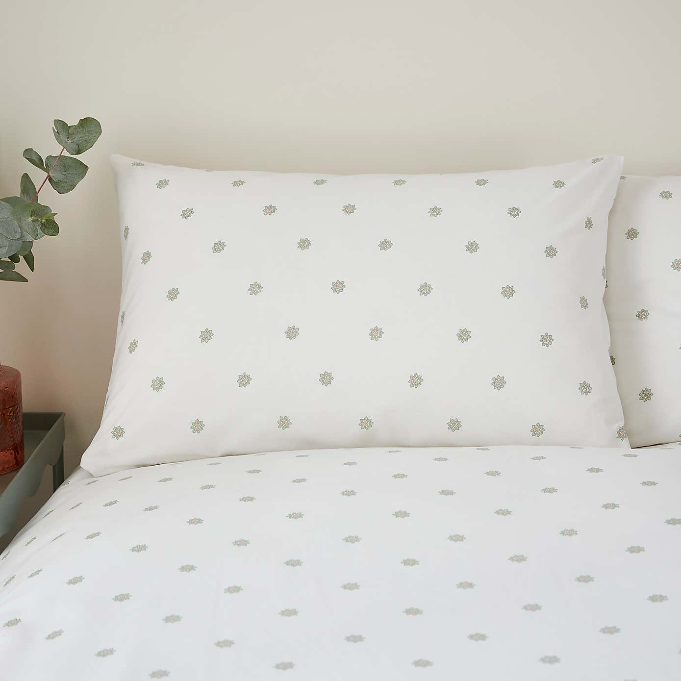 Carousel zoom image position 4 of 8