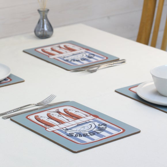 Carousel navigation image position 2 of 3