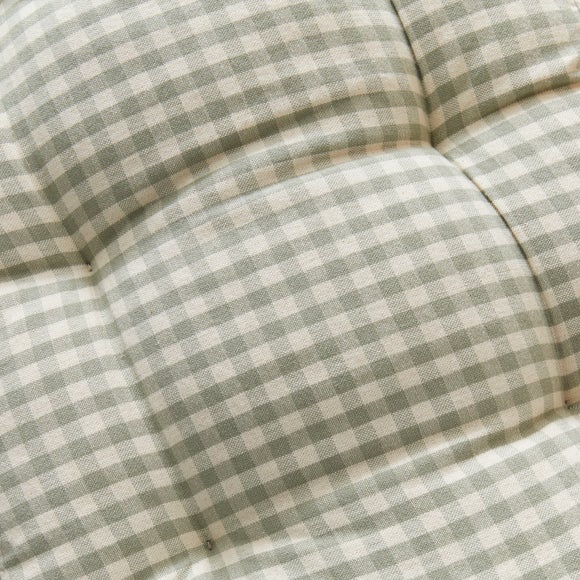 Carousel navigation image position 2 of 3