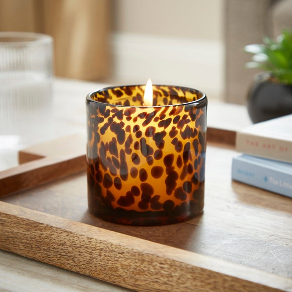 View Tortoiseshell Sandalwood & Cassis Candle View Tortoiseshell Sandalwood & Cassis Candle