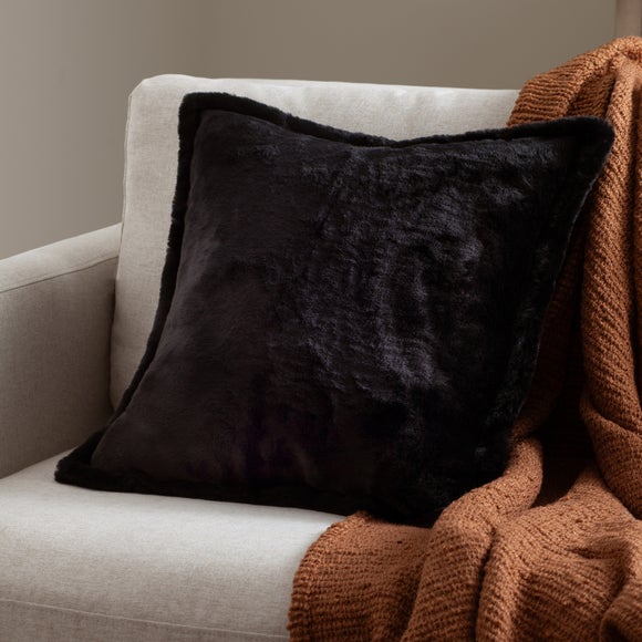 Furn. Kallu Cushion Case