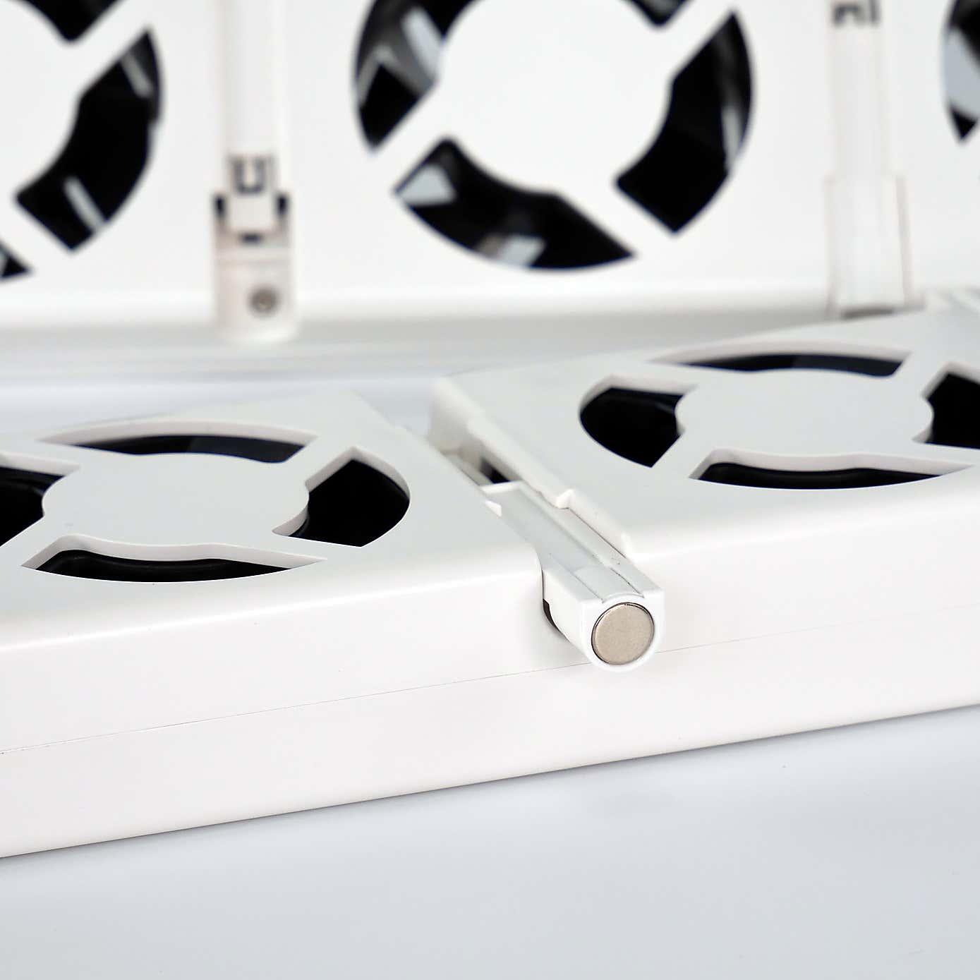 Carousel zoom image position 8 of 10