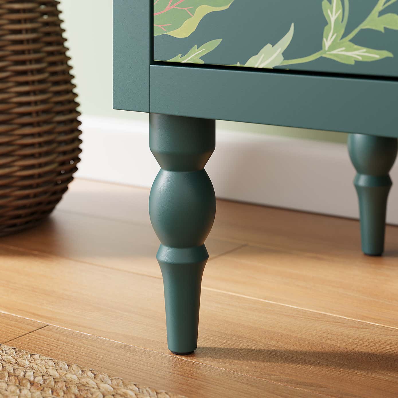 Carousel zoom image position 5 of 8