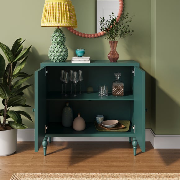 Carousel navigation image position 3 of 8