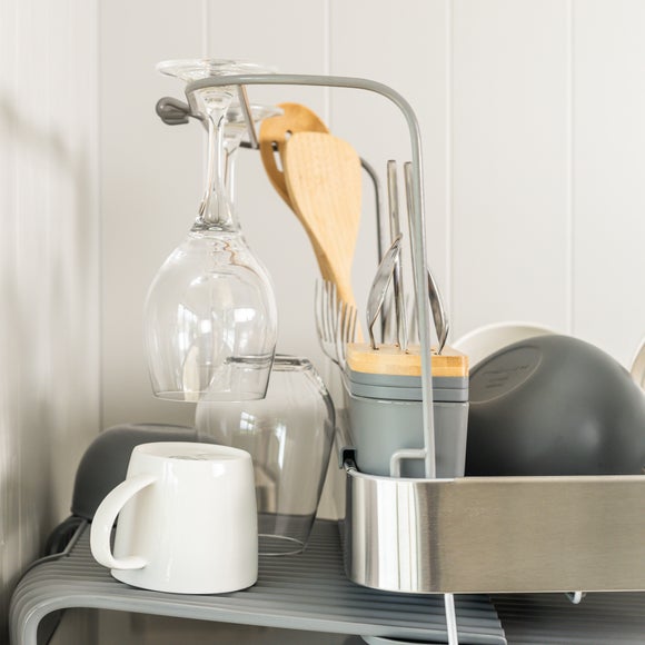 Carousel navigation image position 2 of 6