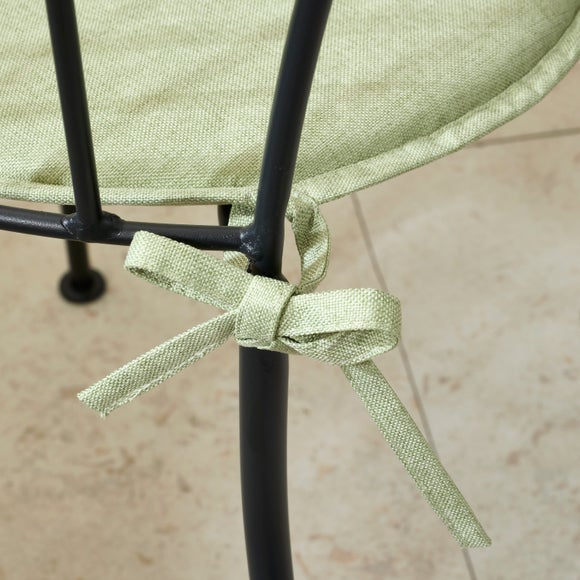 Carousel navigation image position 3 of 5