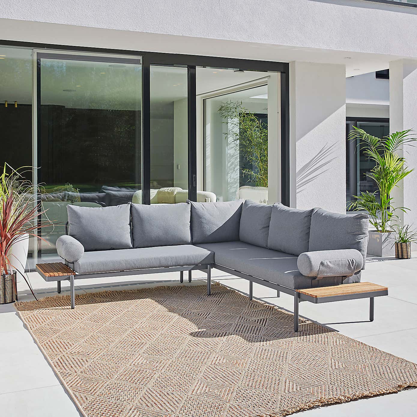 Carousel zoom image position 7 of 8