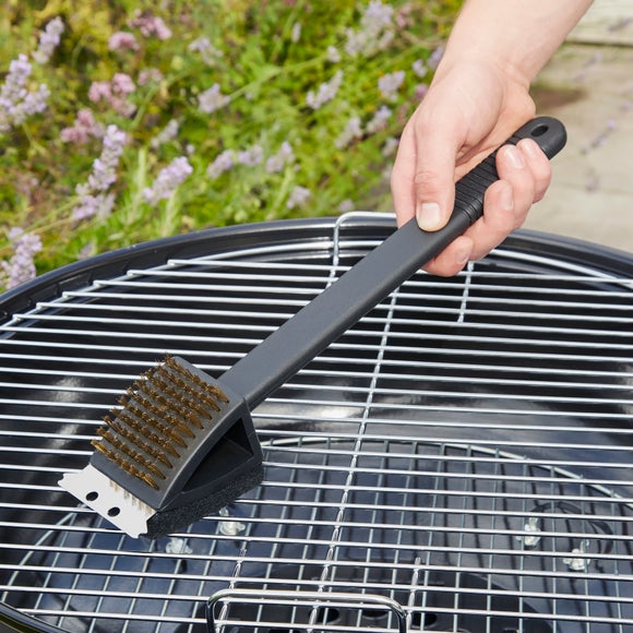 Carousel navigation image position 3 of 3