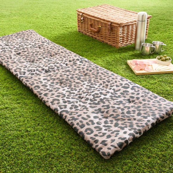 Leopard Print Water Resistant Roll Mat