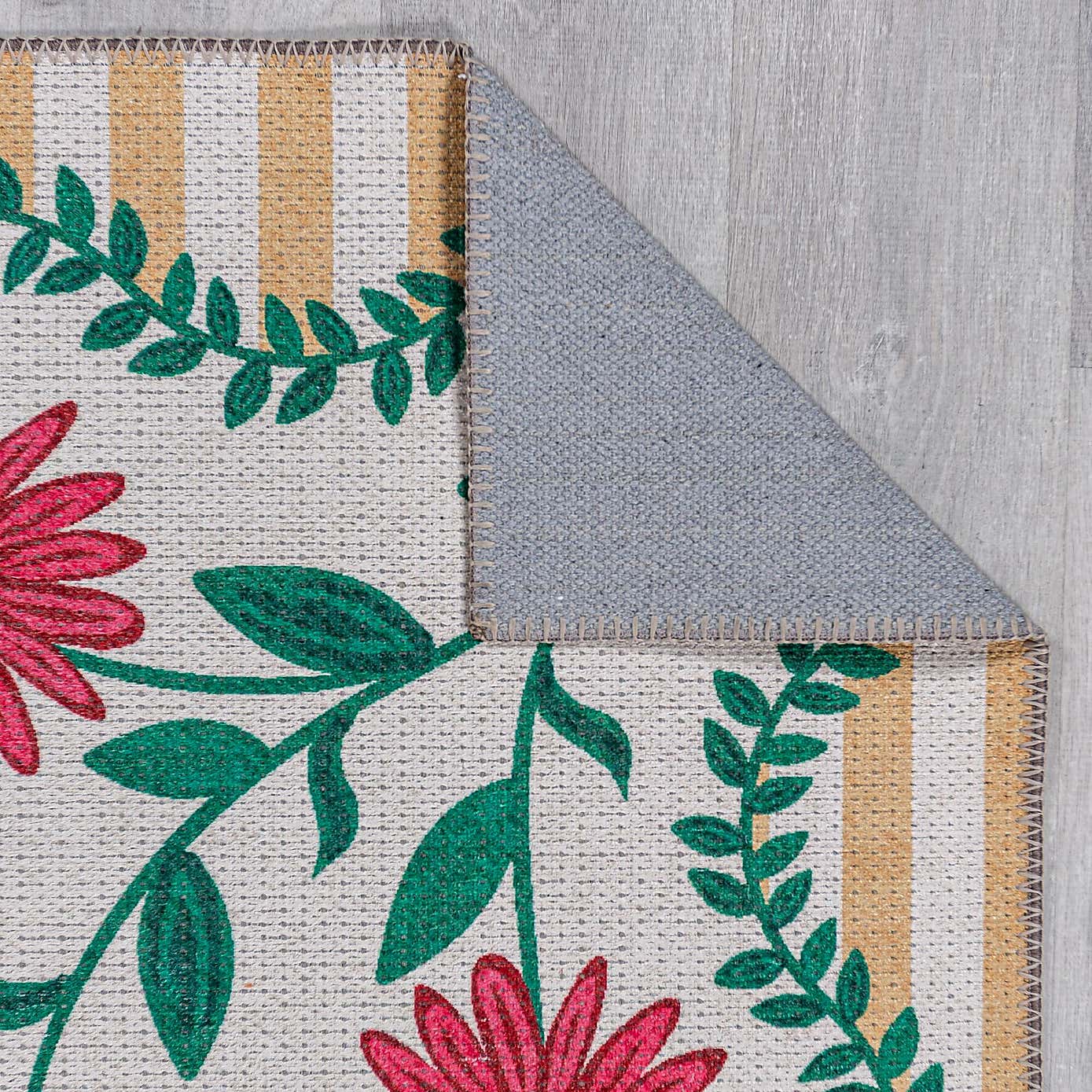 Carousel zoom image position 3 of 6