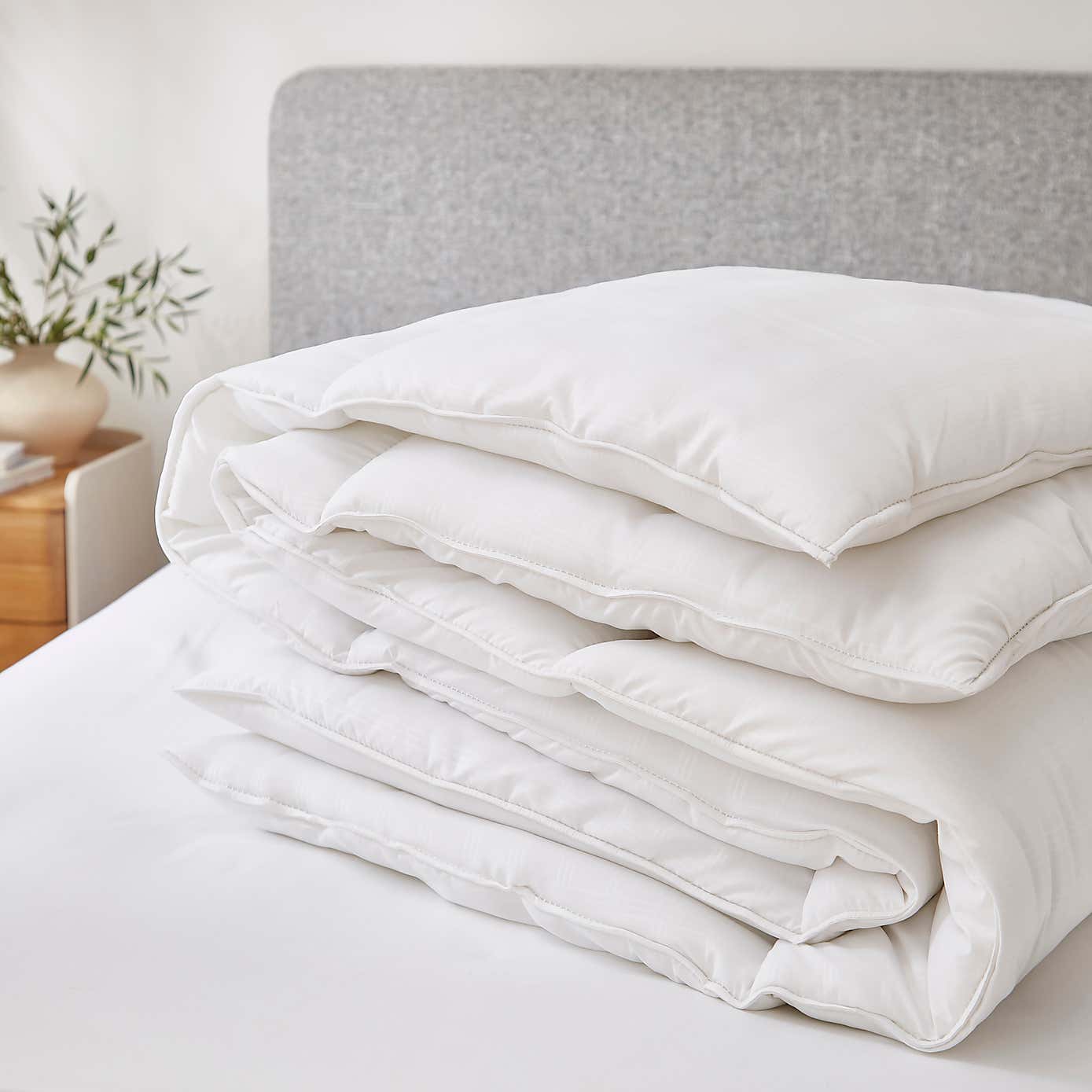 Carousel zoom image position 2 of 2