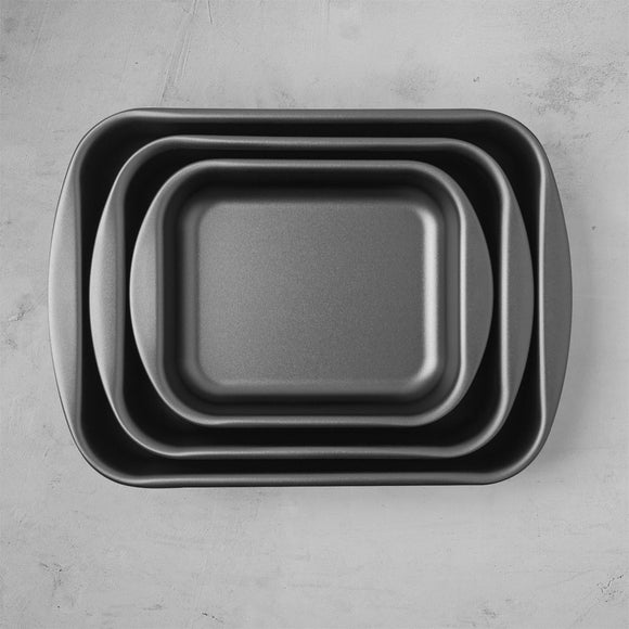 View Tramontina Set Of 3 Aluminium Non-stick Roasting Pan Set View Tramontina Set Of 3 Aluminium Non-stick Roasting Pan Set