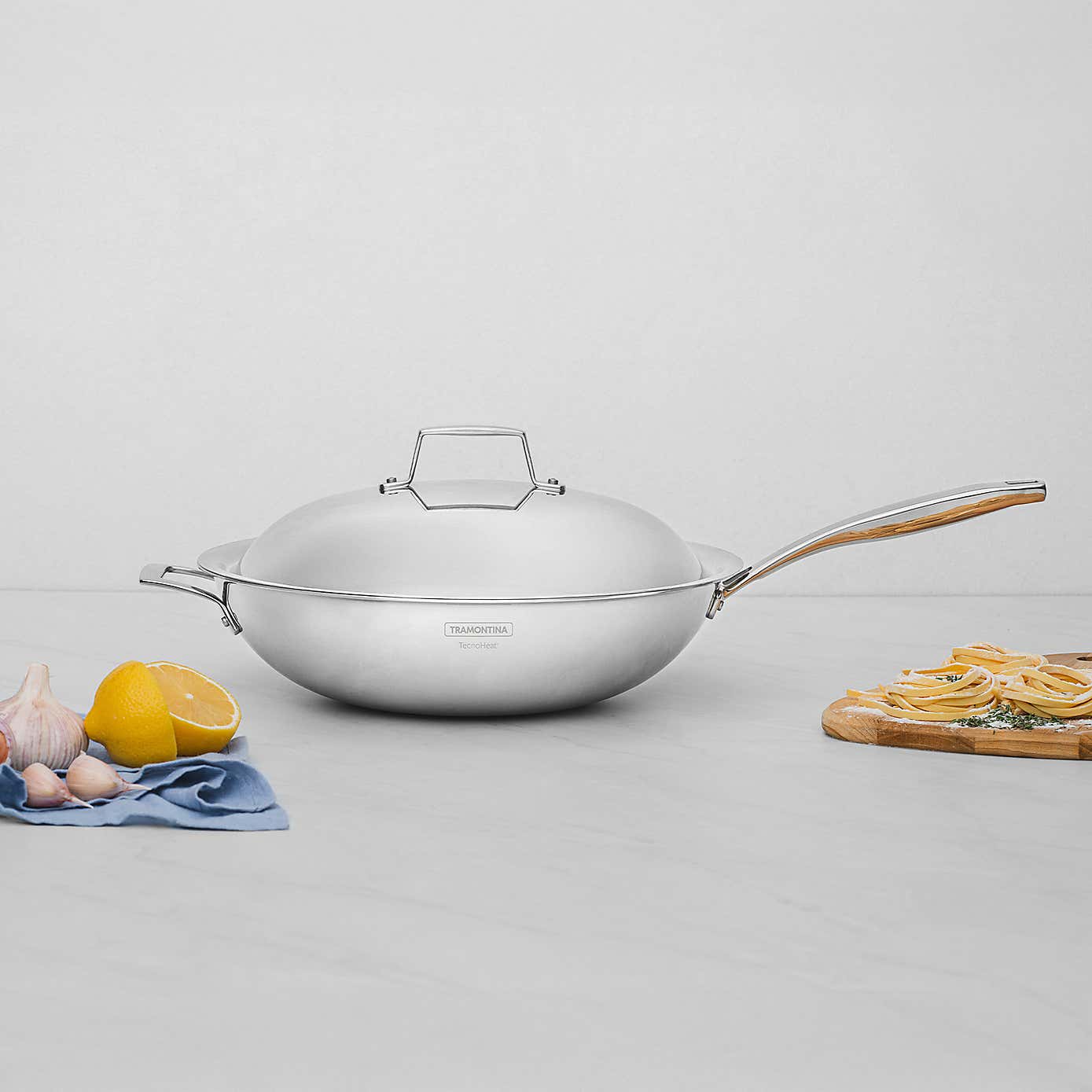 Carousel zoom image position 2 of 6