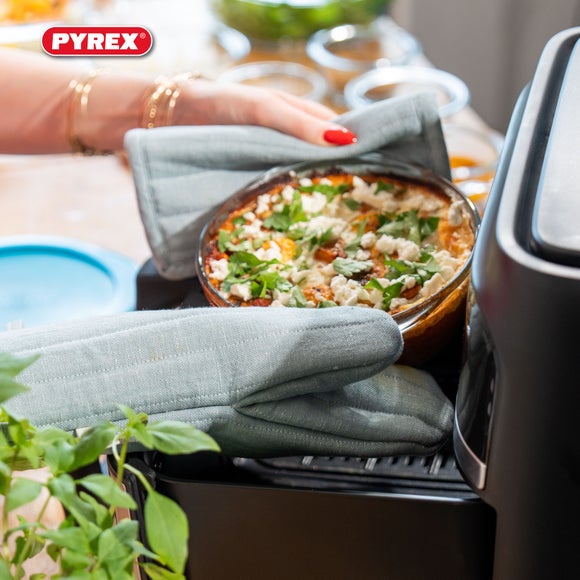 Click to view product details and reviews for Pyrex Round Dish Without Lid. Click to view product details and reviews for Pyrex Round Dish Without Lid.