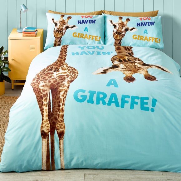 Catherine Lansfield Havin A Giraffe Duvet and Pillowcase Set