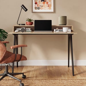 Markus Desk