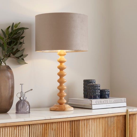 Carousel navigation image position 3 of 7