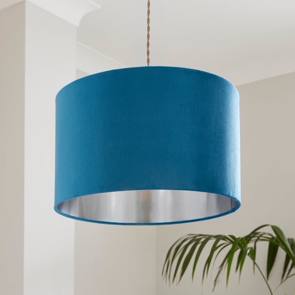 Carousel navigation image position 4 of 7