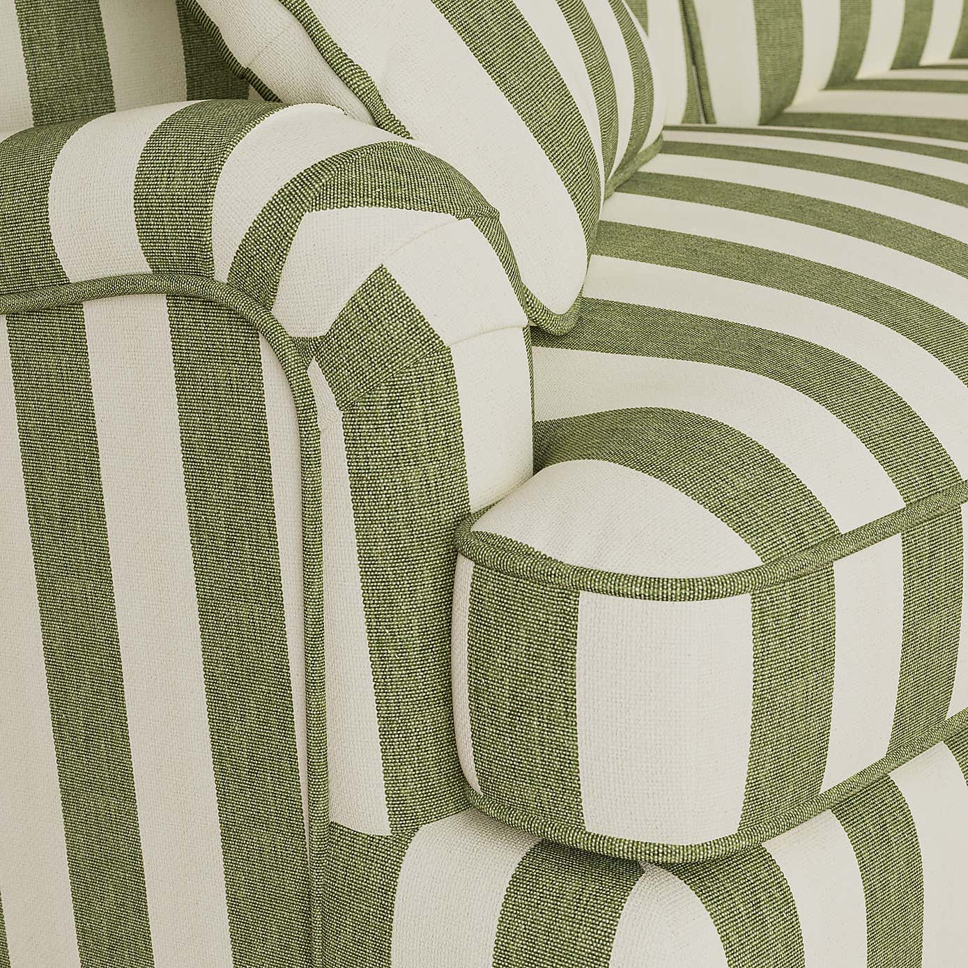 Carousel zoom image position 4 of 7