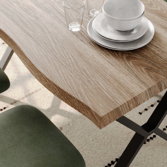 Carousel navigation image position 3 of 6