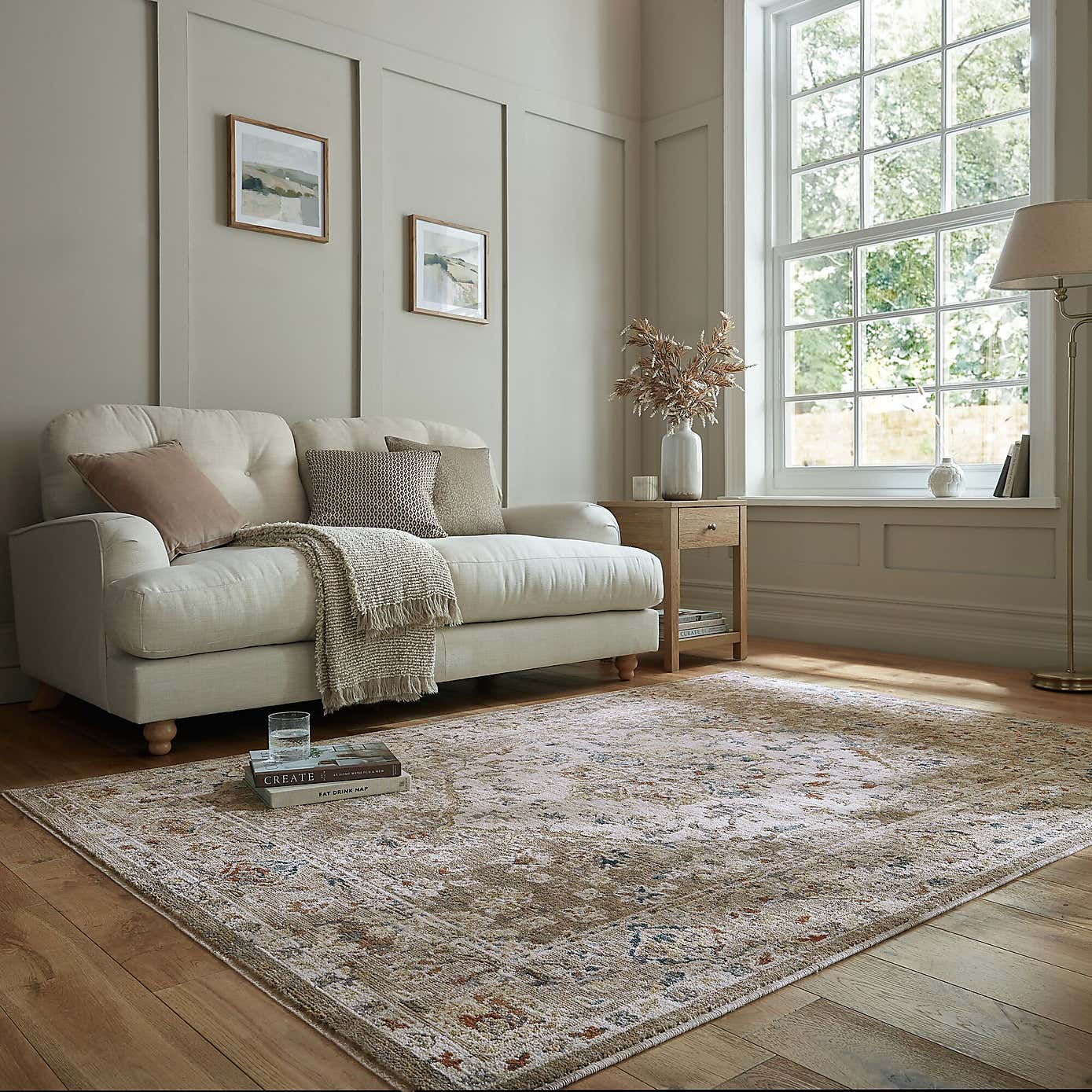 Carousel zoom image position 1 of 6