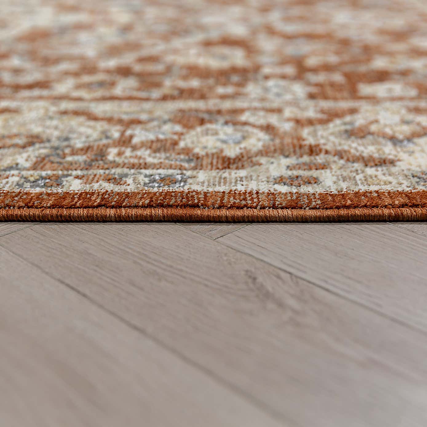 Carousel zoom image position 4 of 7