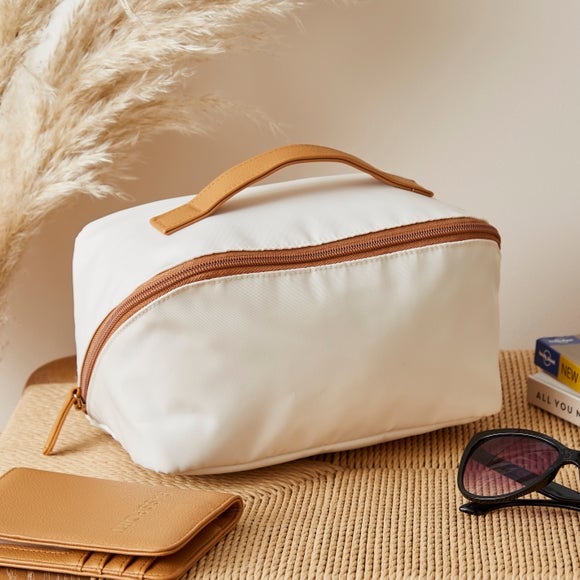 Palermo Cosmetics Bag