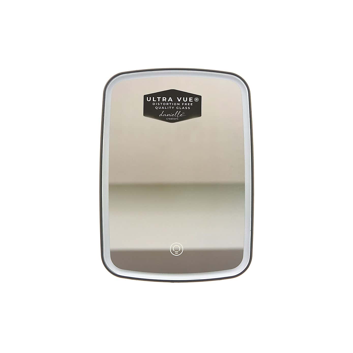 Carousel zoom image position 3 of 4