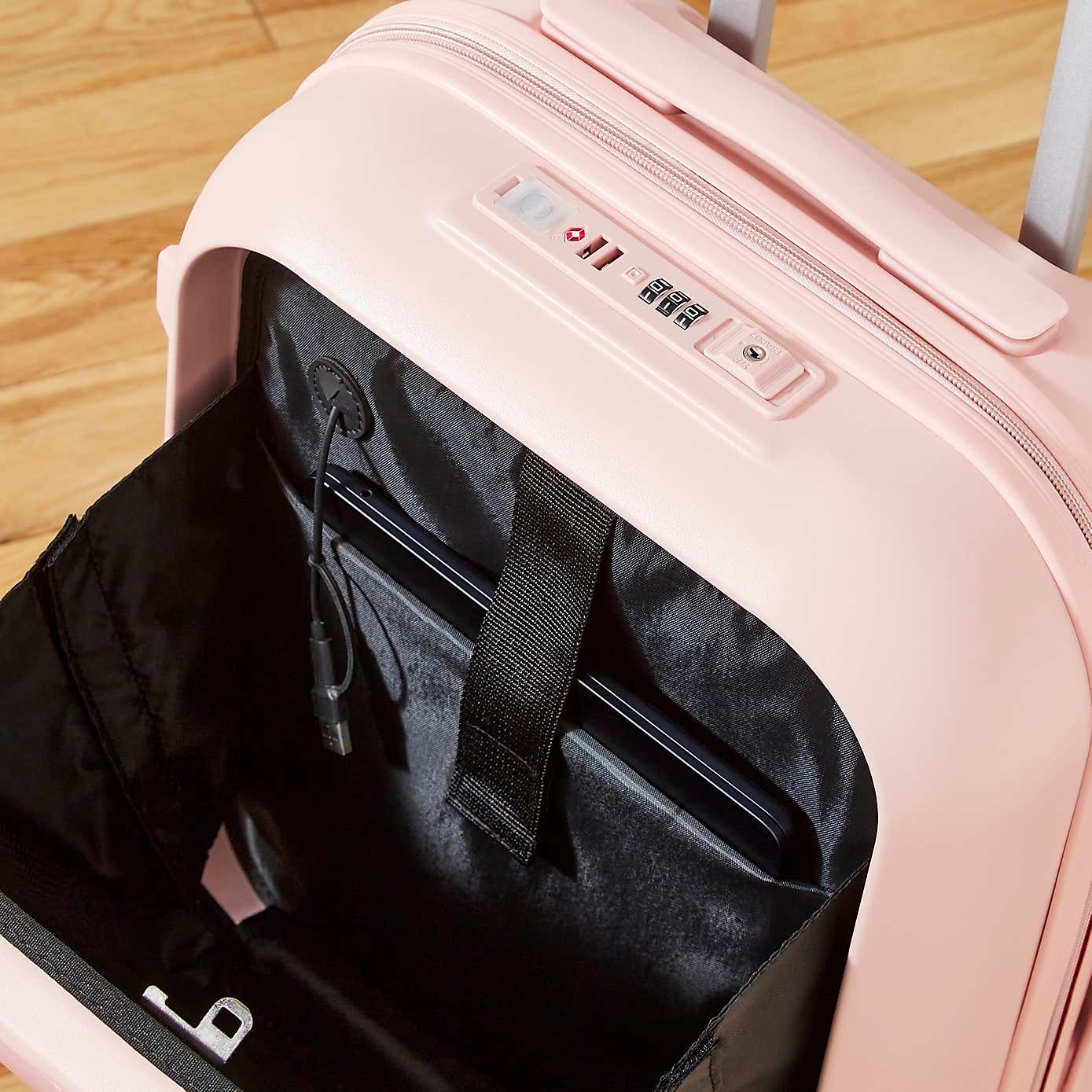 Carousel zoom image position 2 of 5