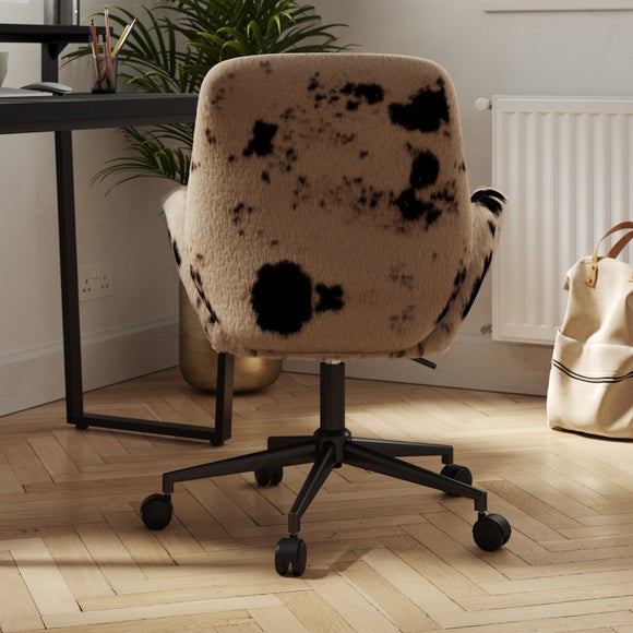 Carousel navigation image position 2 of 6