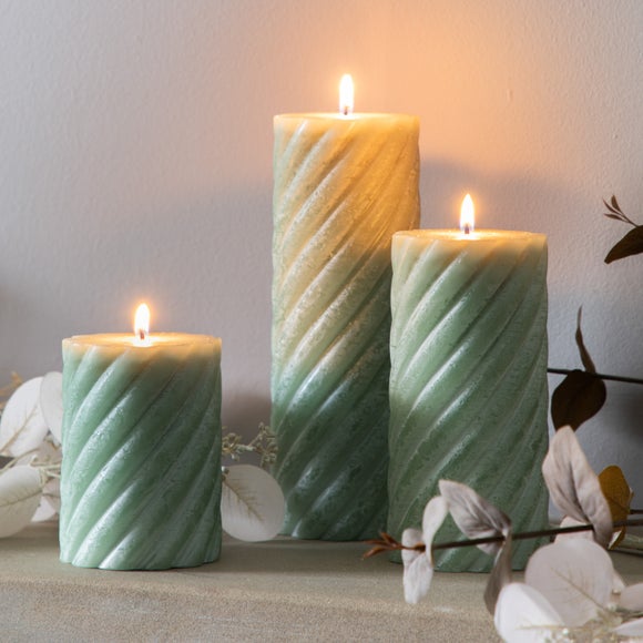 Carousel navigation image position 2 of 3