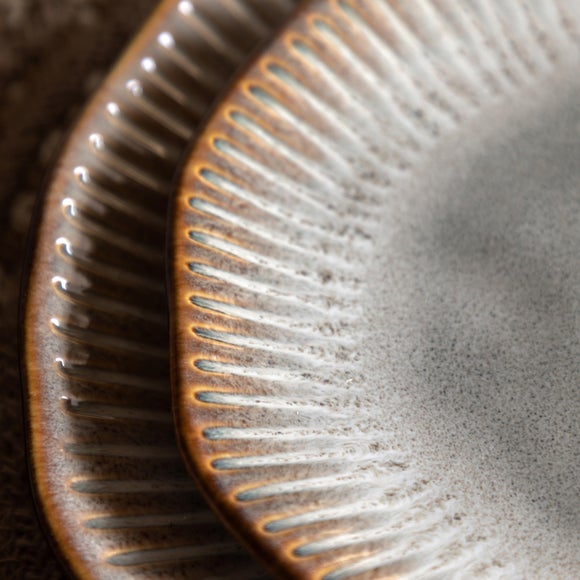 Carousel navigation image position 3 of 6