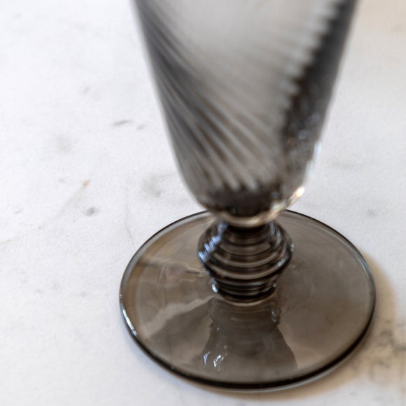 Carousel navigation image position 3 of 6