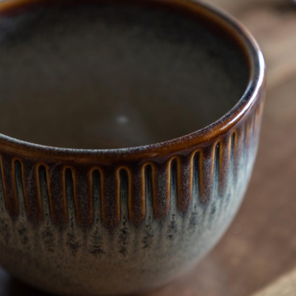 Carousel navigation image position 4 of 9