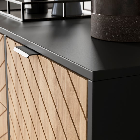 Carousel navigation image position 3 of 7