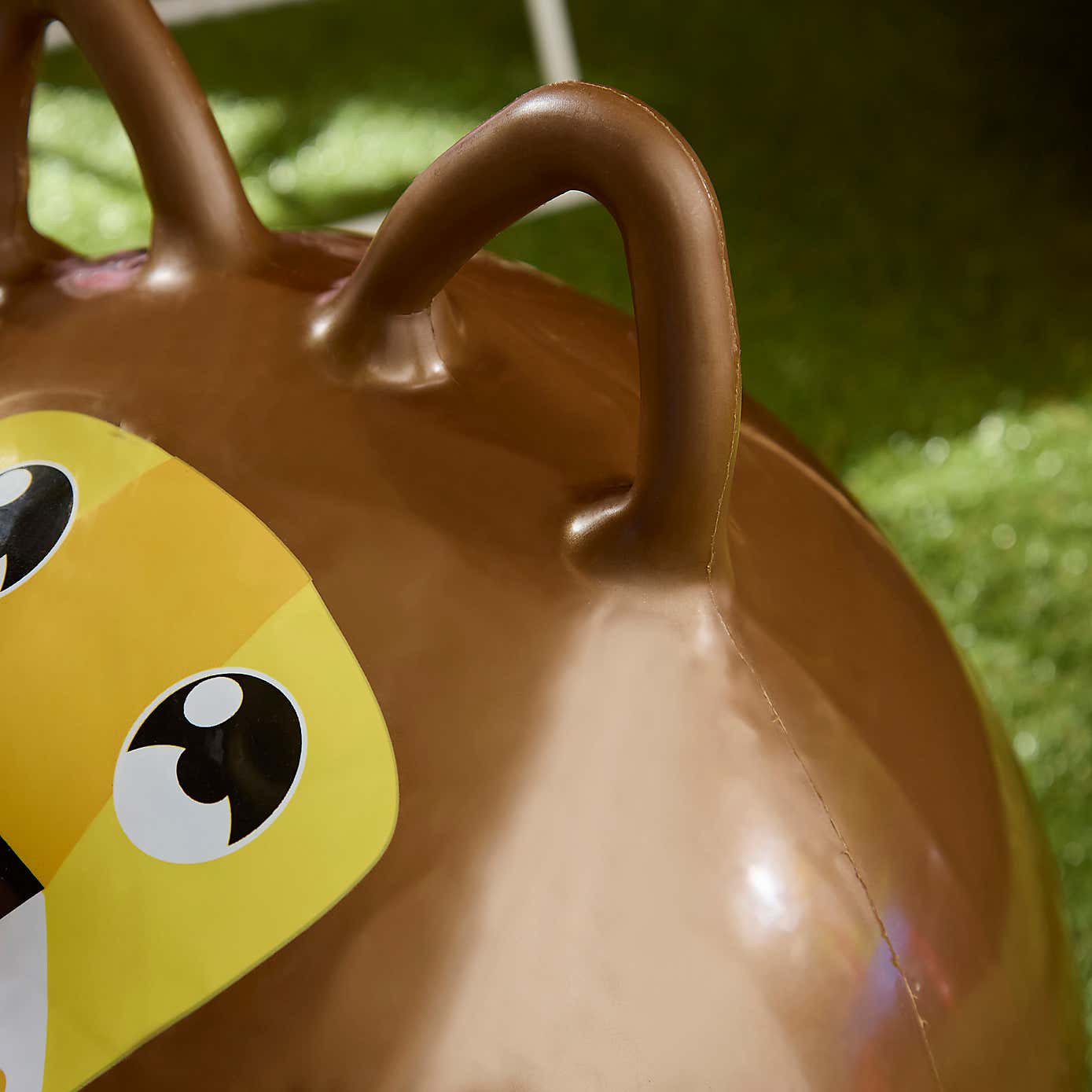 Carousel zoom image position 4 of 8