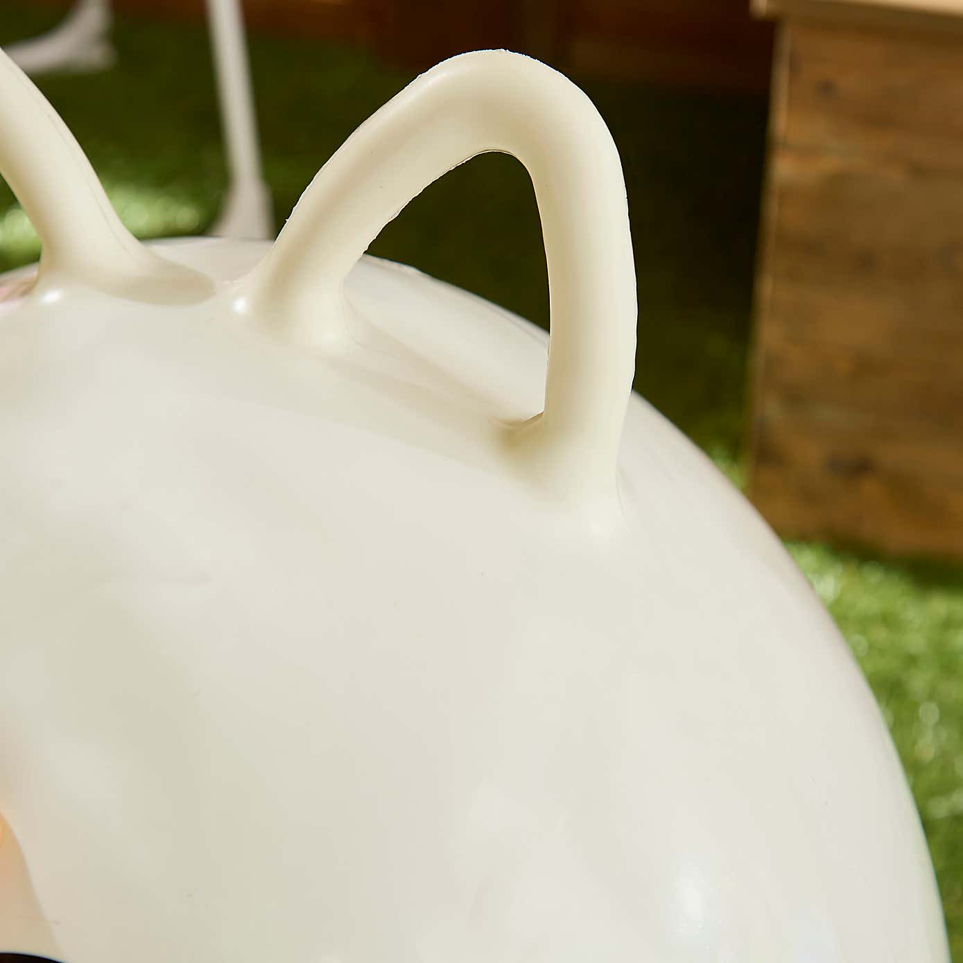 Carousel zoom image position 6 of 8