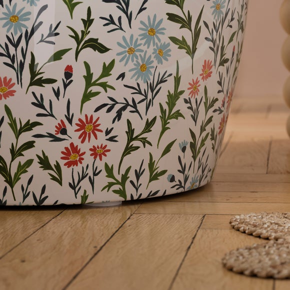 Carousel navigation image position 5 of 8