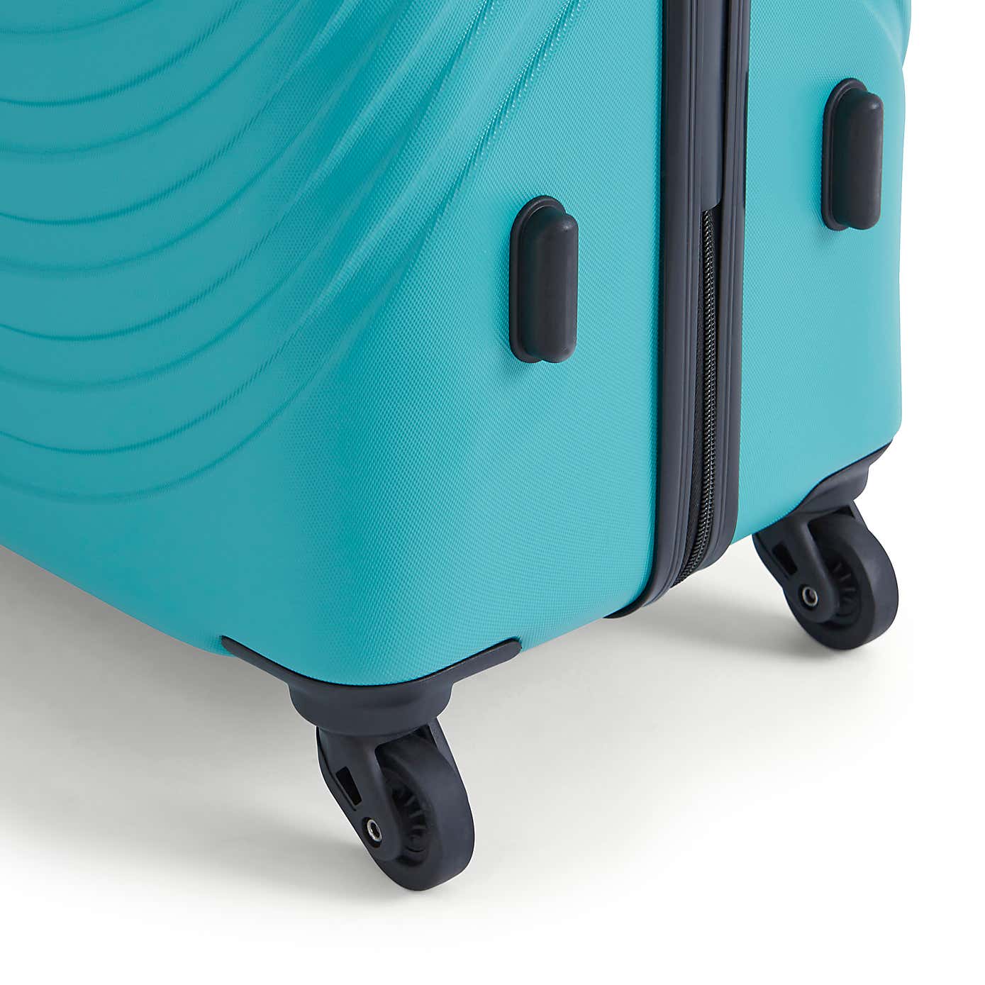 Carousel zoom image position 2 of 4