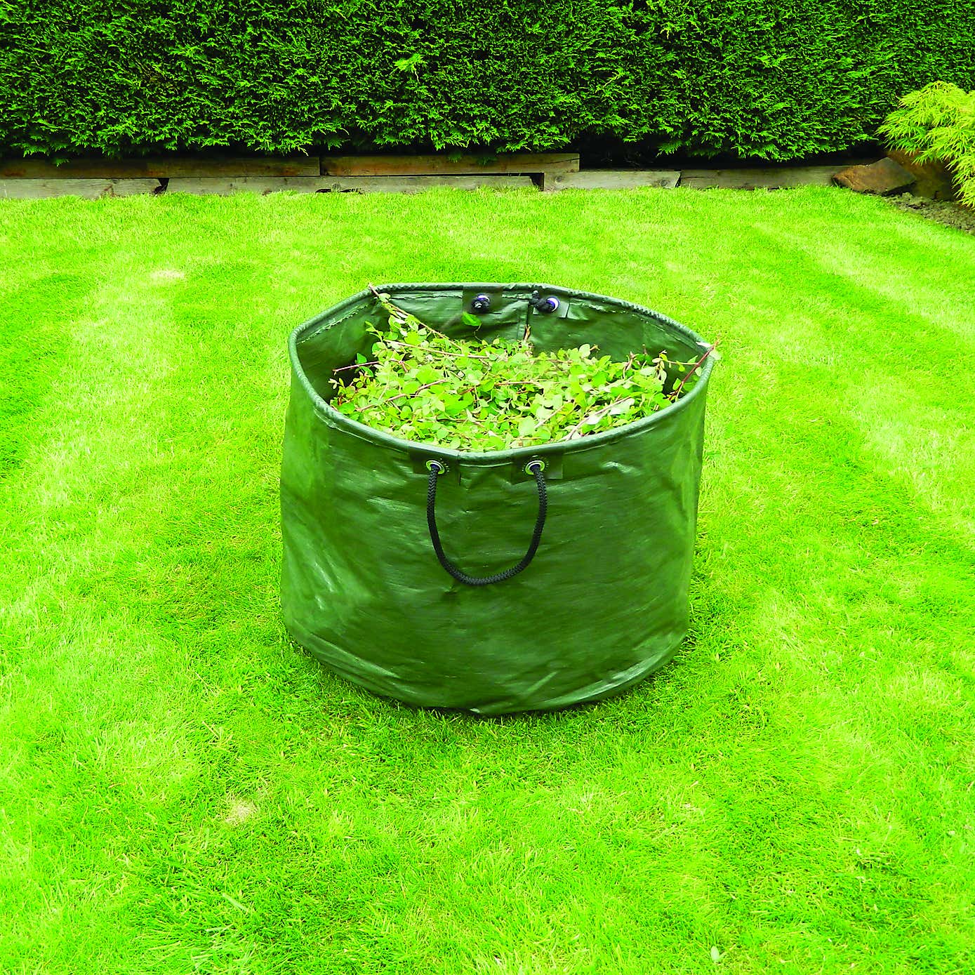 Carousel zoom image position 3 of 4