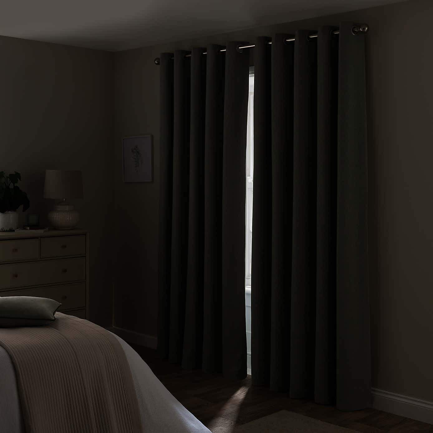 Carousel zoom image position 5 of 6