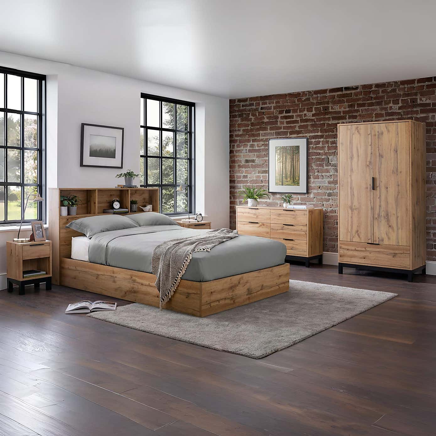 Carousel zoom image position 4 of 4