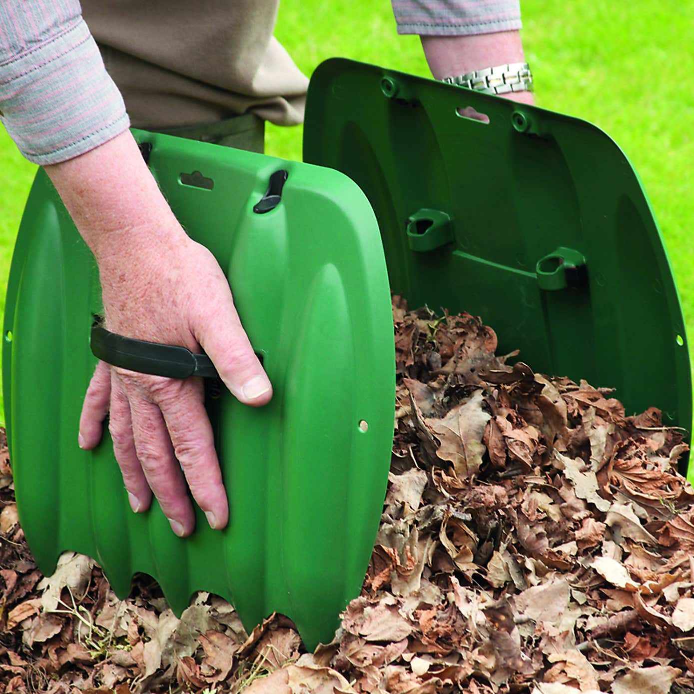 Carousel zoom image position 2 of 3