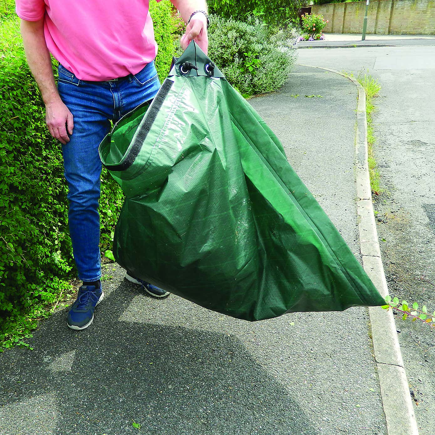 Carousel zoom image position 8 of 10
