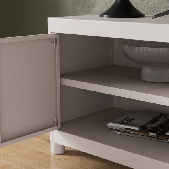 Carousel navigation image position 4 of 7